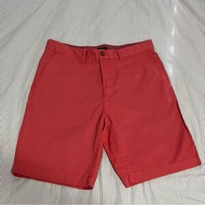 Tommy Hilfiger Men's Coral Flat Front Shorts